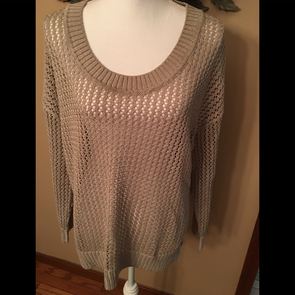 ColdwaterCreek XL - 16 - beige- light weight top